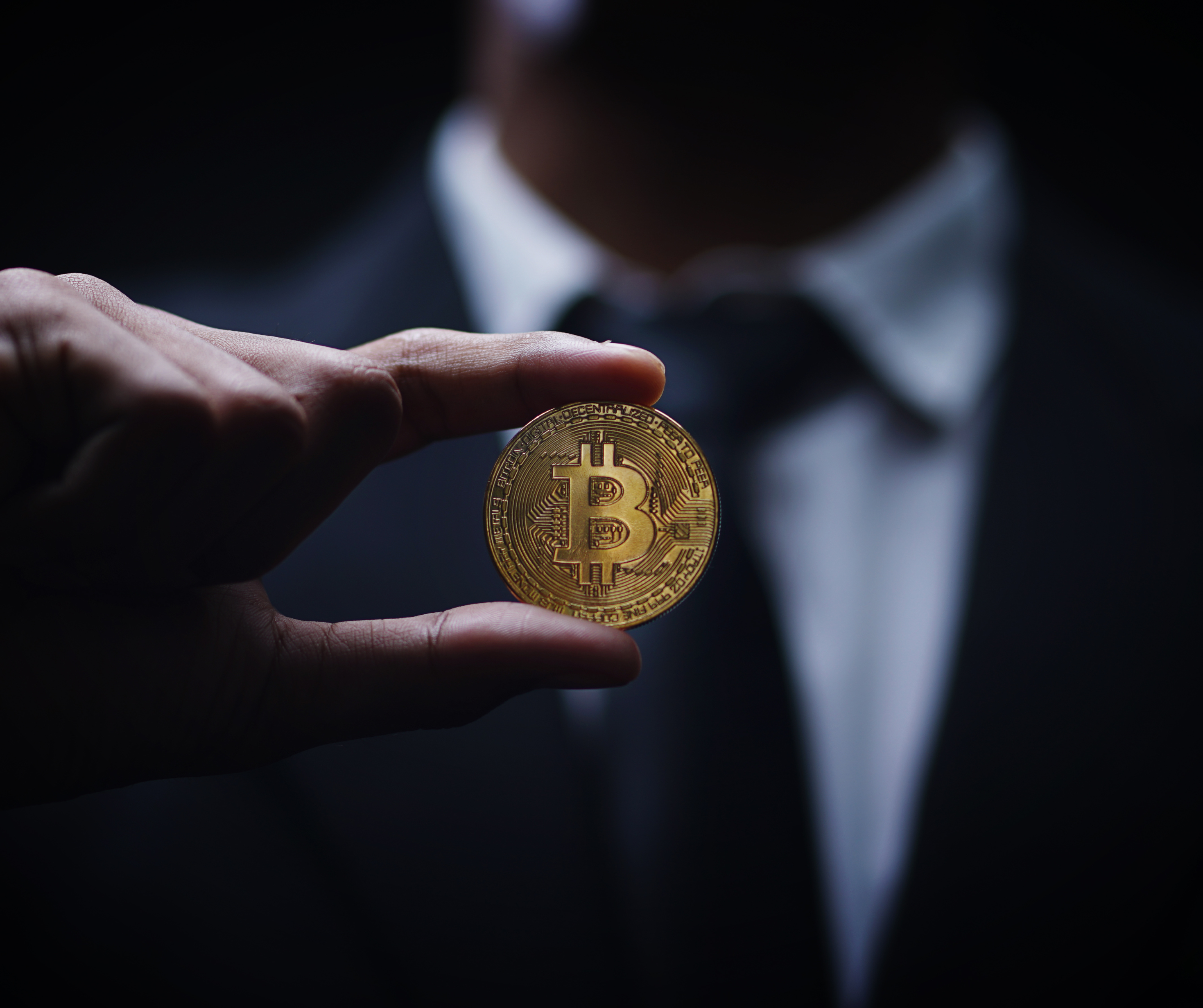 SPY vs BTC correlation regimes (2017-2024)